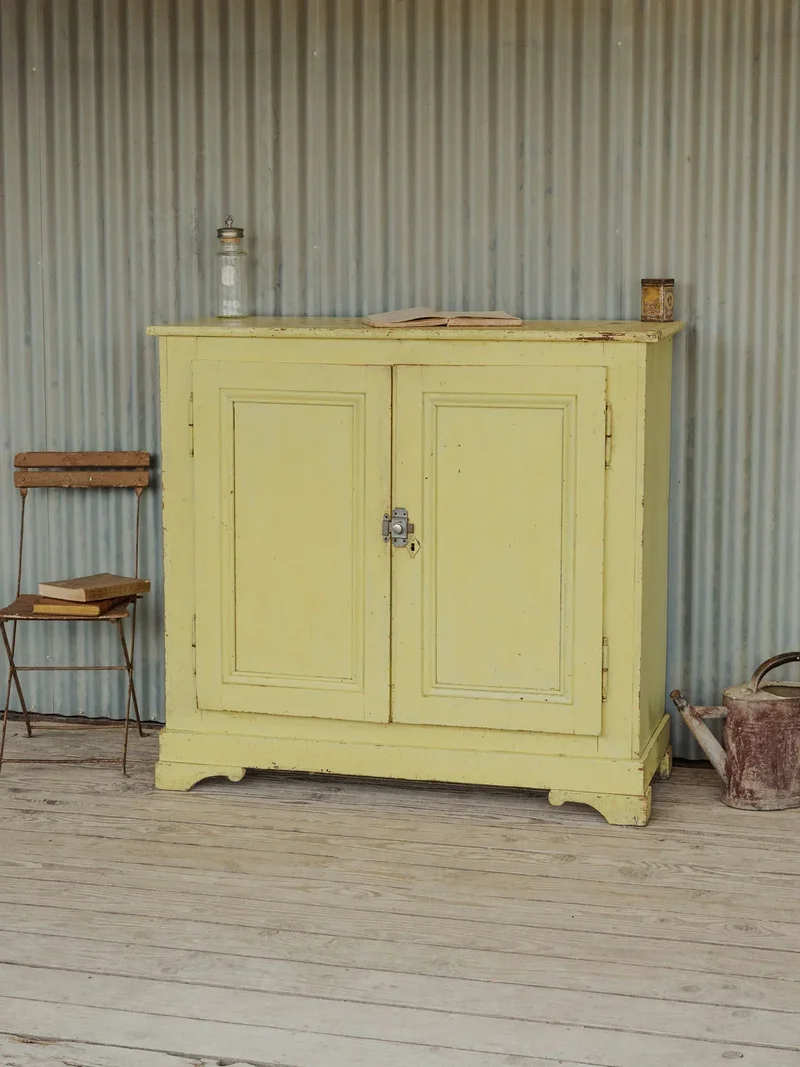 Gilbert, le buffet en bois jaune N°1498