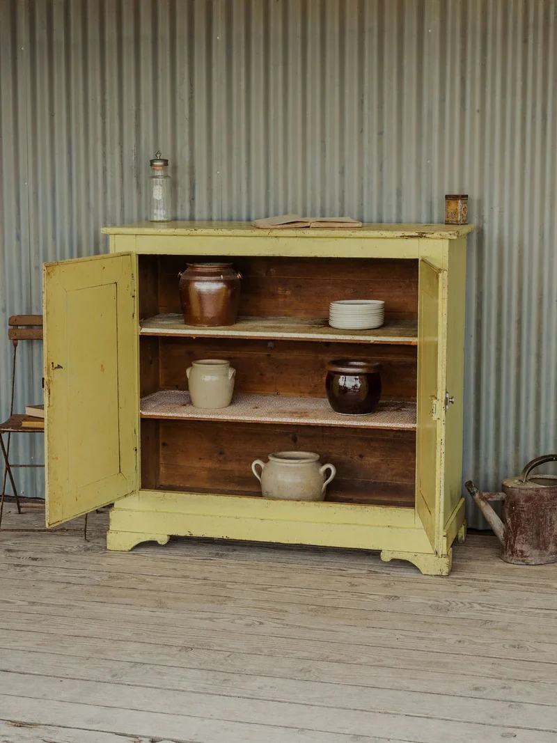 Gilbert, le buffet en bois jaune N°1498