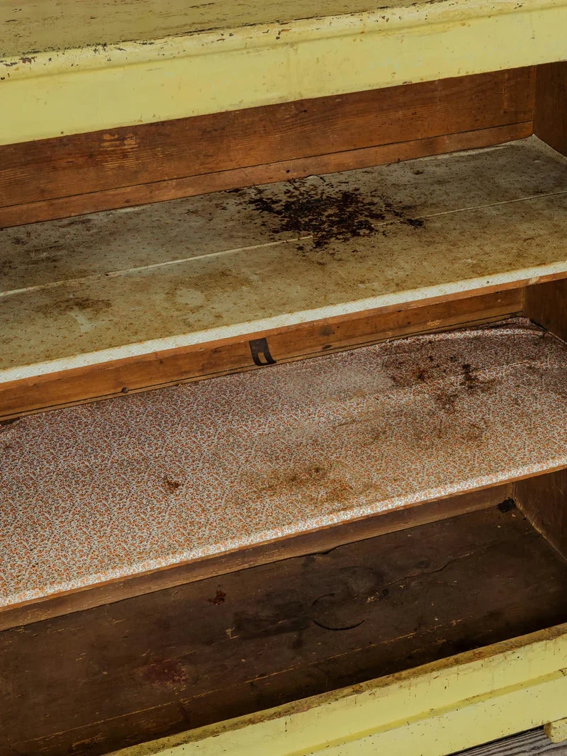 Gilbert, le buffet en bois jaune N°1498