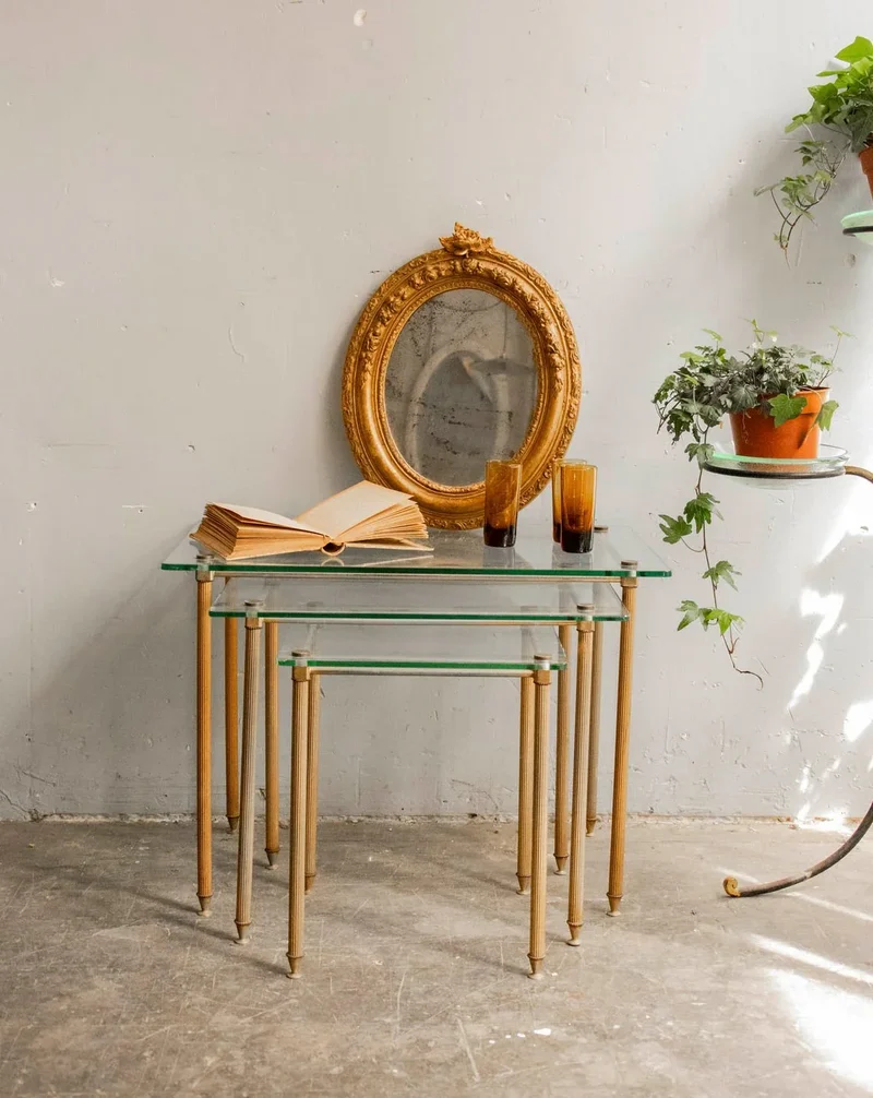 Barbara, la table gigogne au plateau de verre N°150