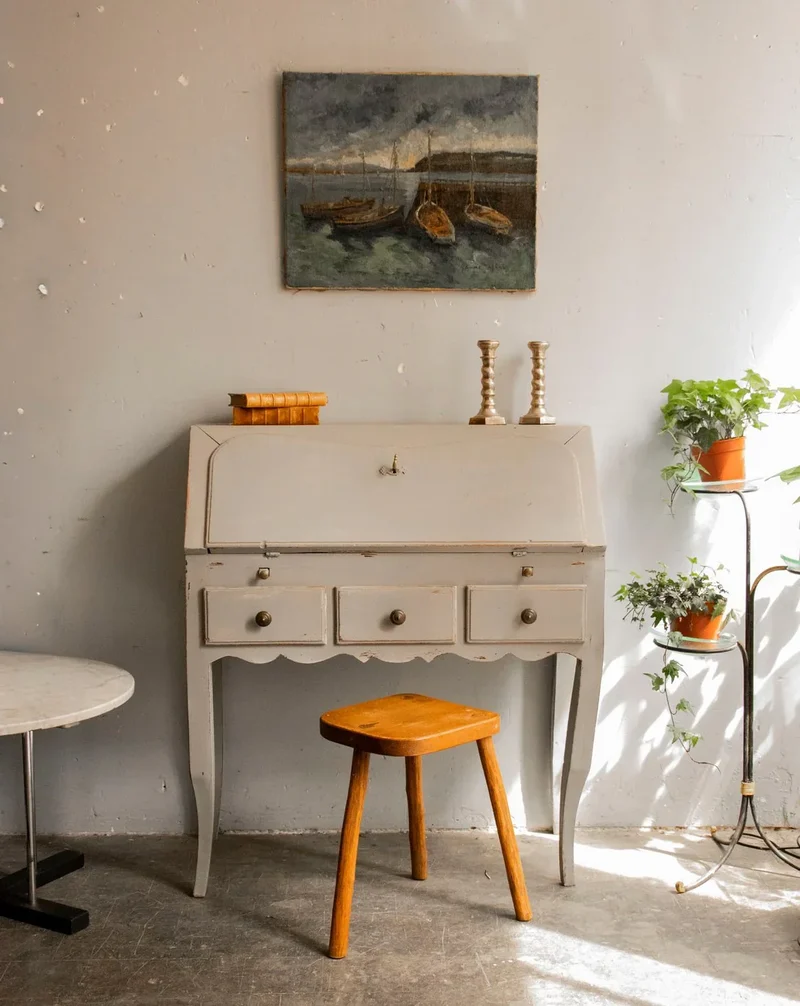 Honoré, le secrétaire à rangements au style campagne N°176