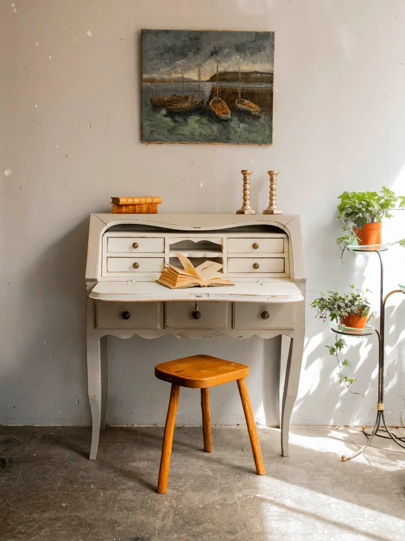 Honoré, le secrétaire à rangements au style campagne N°176