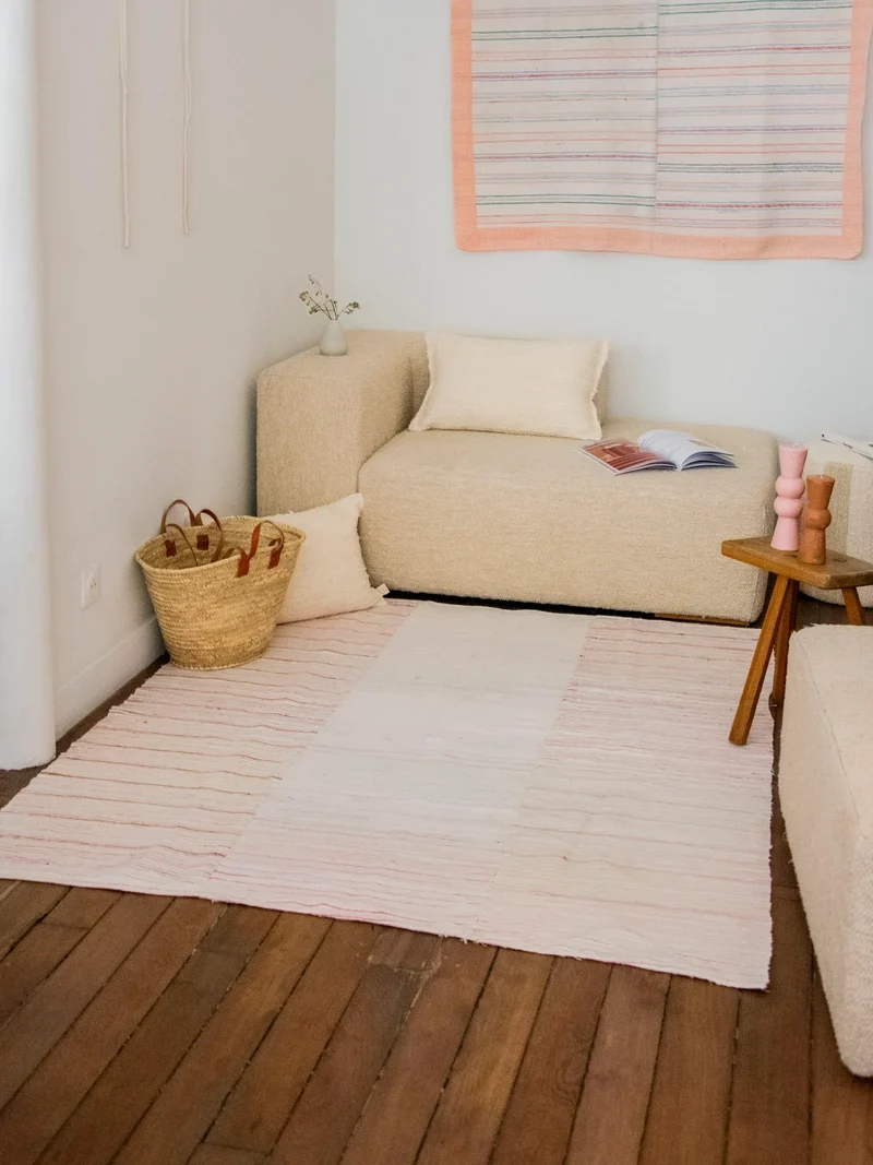 Olivier, le tapis souple pastel N°123