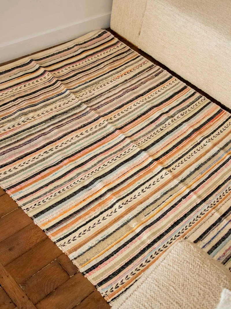 Olivier, le tapis en lin et coton N°110