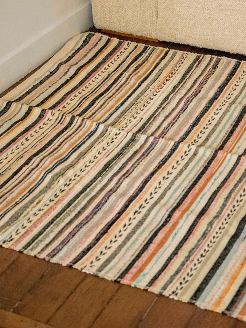Olivier, le tapis en lin et coton N°110