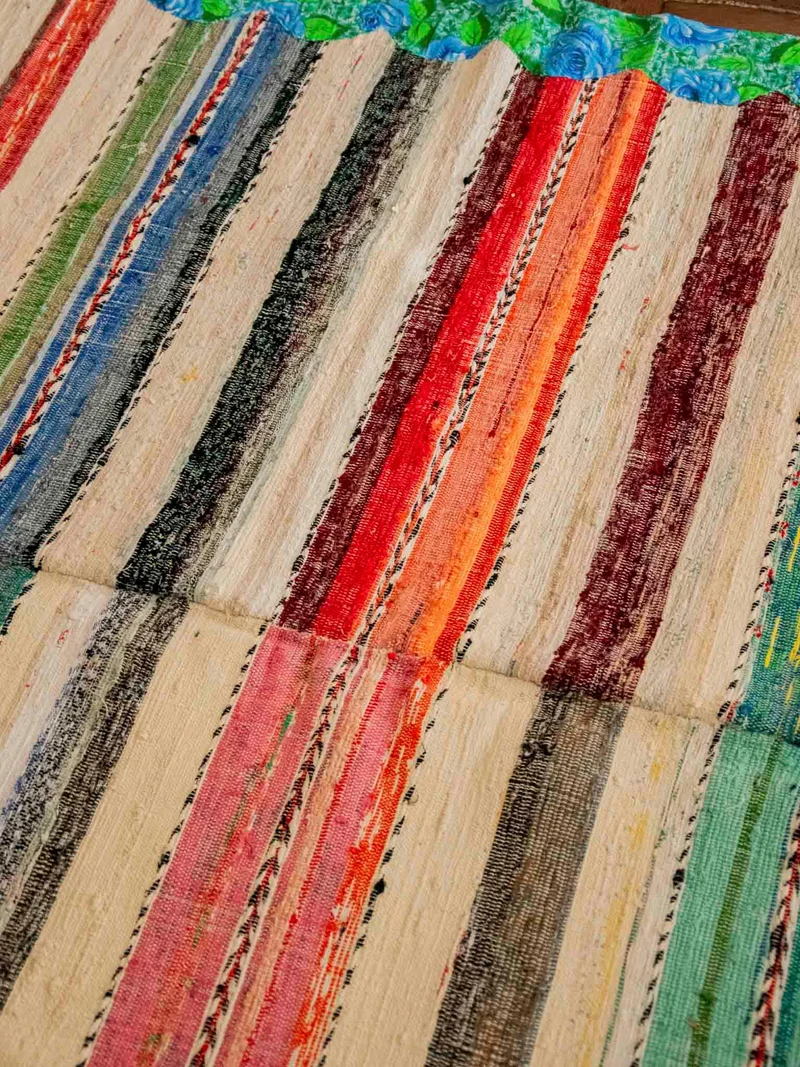 Olivier, le tapis aux grosses rayures N°117