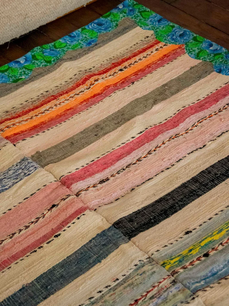 Olivier, le tapis aux grosses rayures N°117