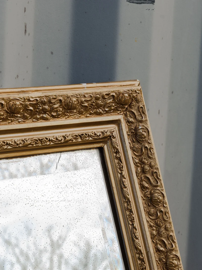 Georges, le grand miroir doré N°1166
