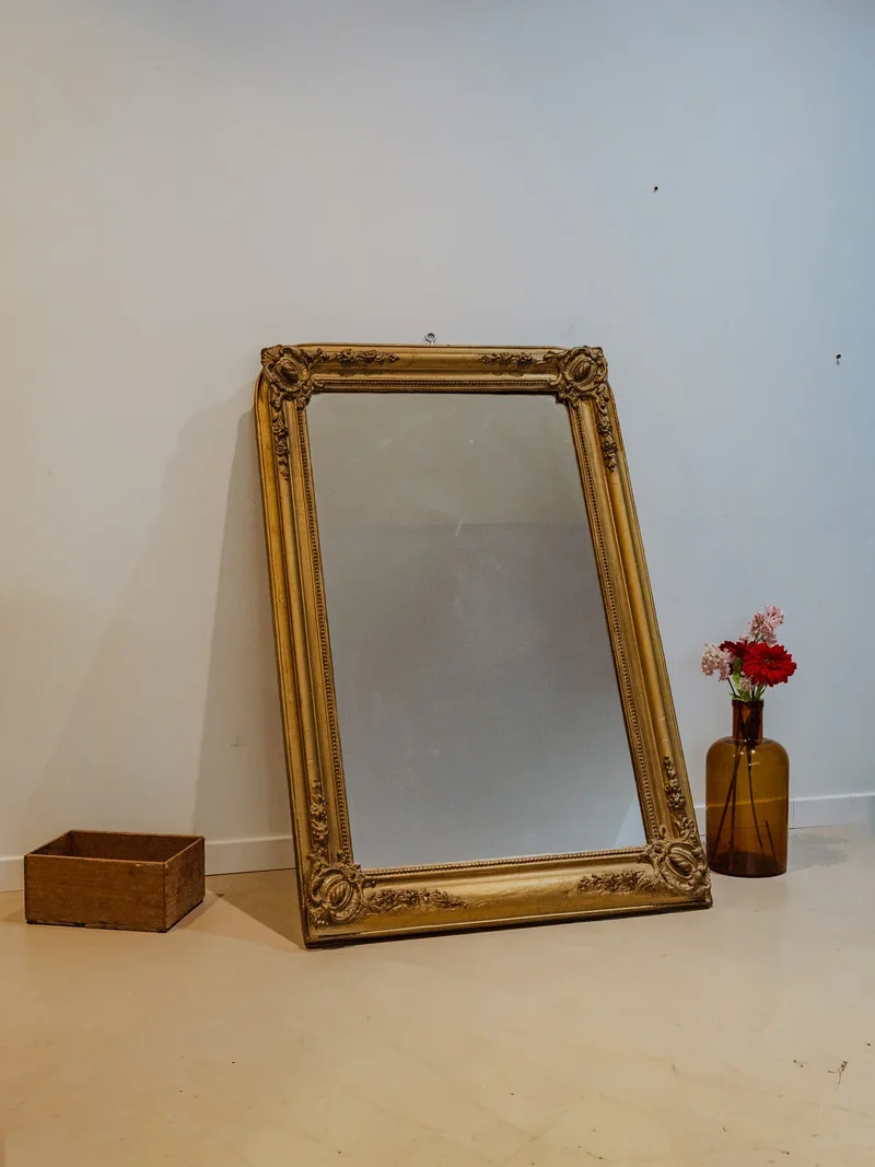 Georges, le grand miroir style Louis-Philippe doré N°1163