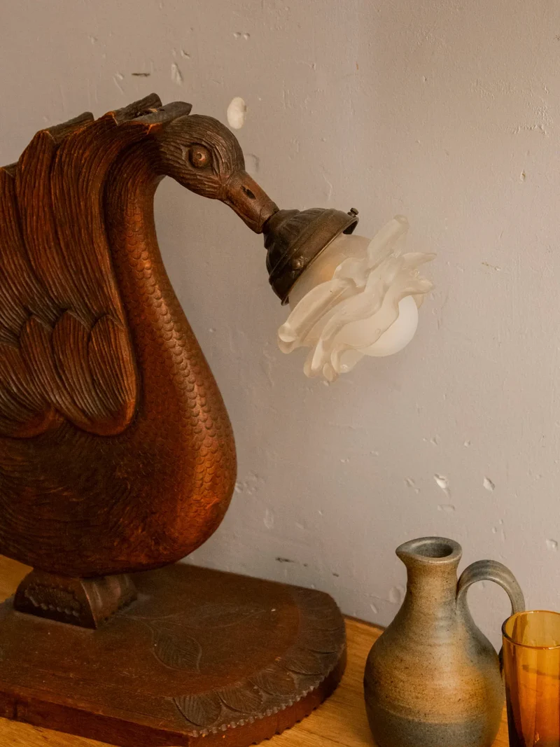 Suzanne, la lampe cygne en bois N°554