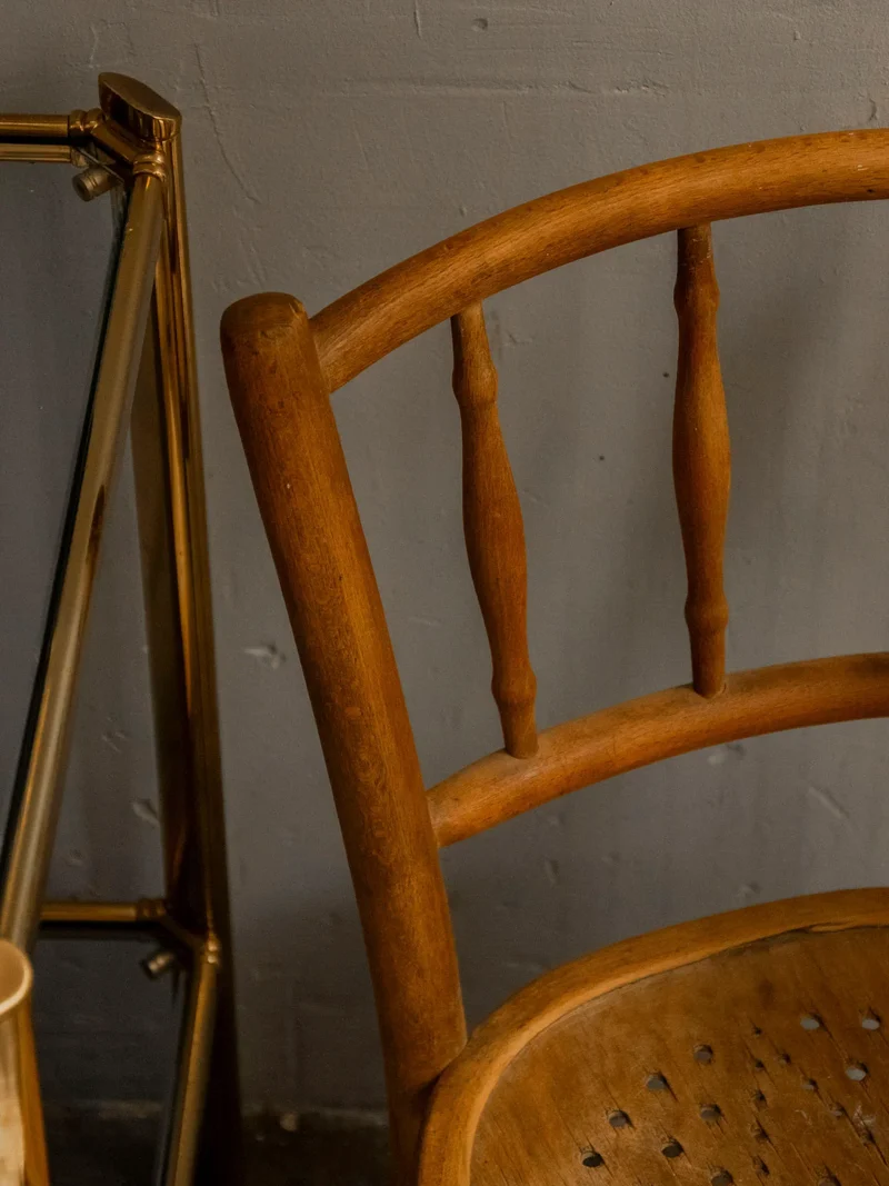 Ernestine, la chaise pour enfant en bois clair N°342