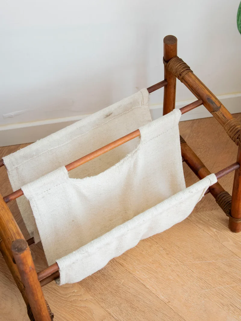 Désiré, le porte-revues en tissu blanc N°188