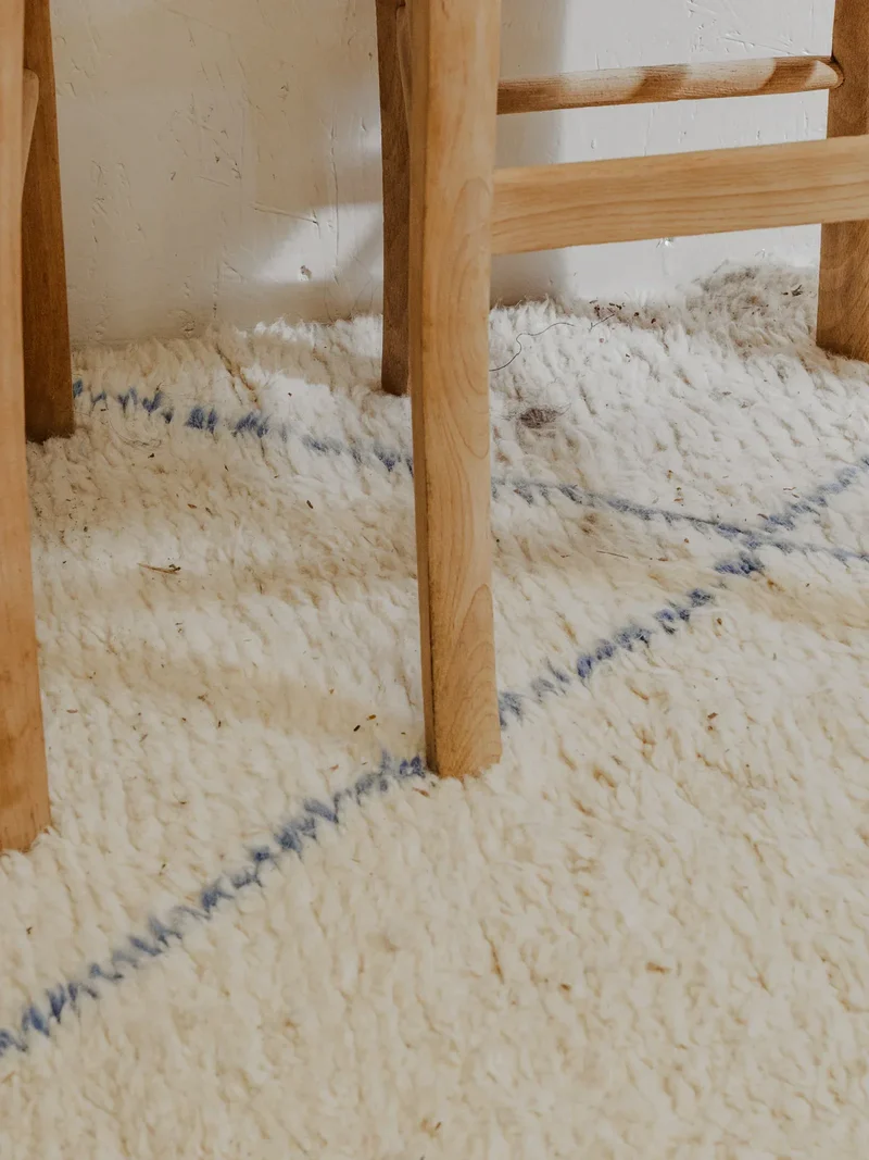 Claude, le lot de 4 chaises en bois N°1171