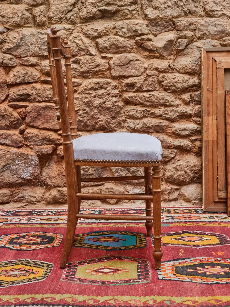 Claude, la chaise de style Napoléon III en bois N°1078