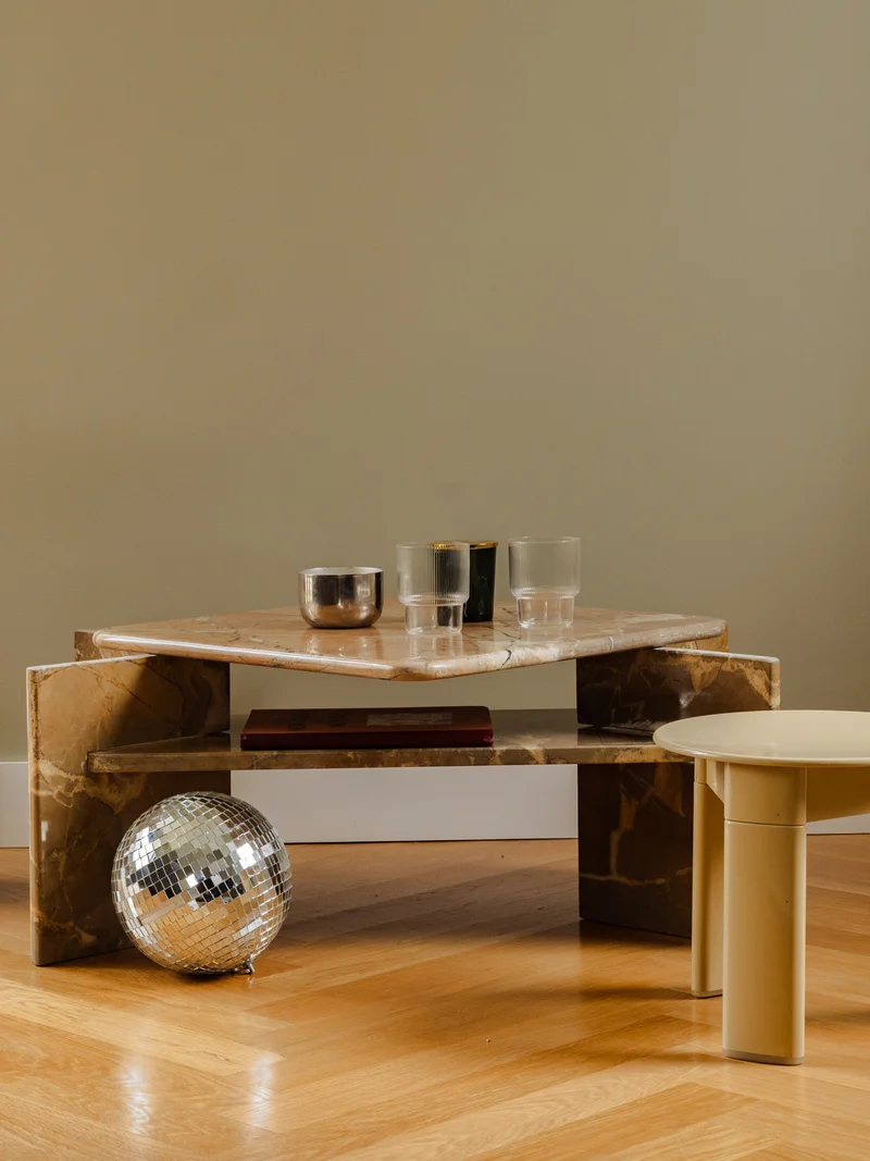 Marie-Pierre, la table basse en marbre N°61