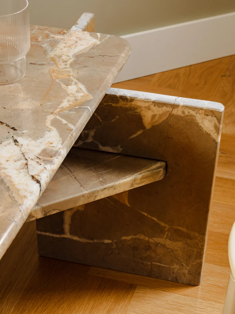 Marie-Pierre, la table basse en marbre N°61