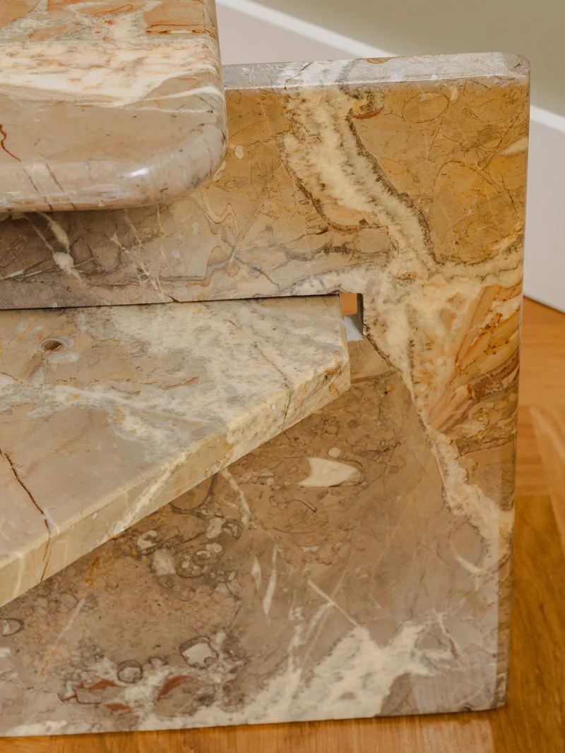 Marie-Pierre, la table basse en marbre N°61