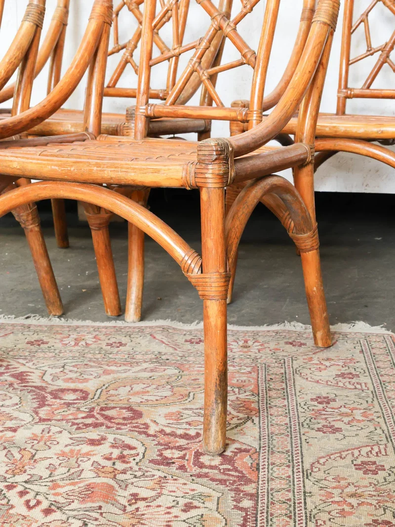 Claude, le lot de quatre chaises en rotin N°1146
