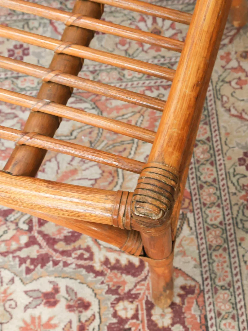 Claude, le lot de quatre chaises en rotin N°1146
