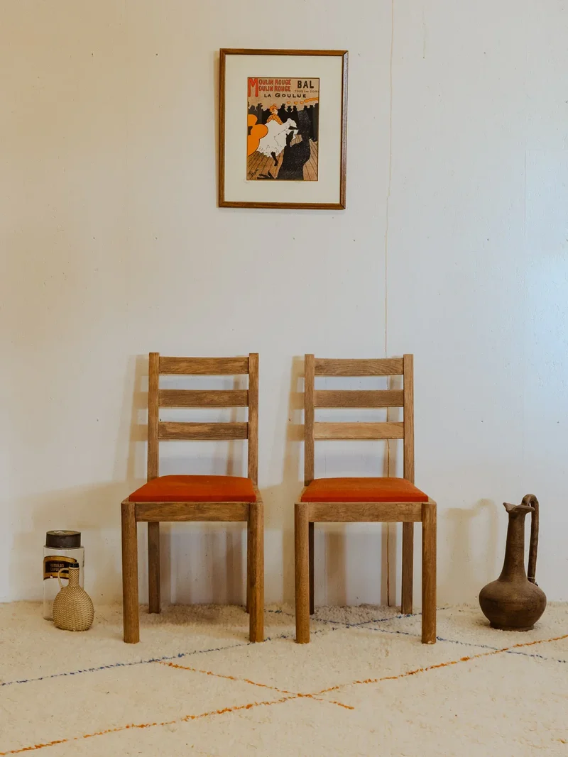 Claude, le lot de 6 chaises en chêne et tissu orange N°1168