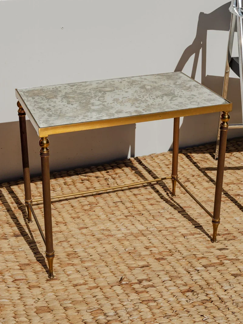 Hanna, la table d'appoint en métal et verre N°1287