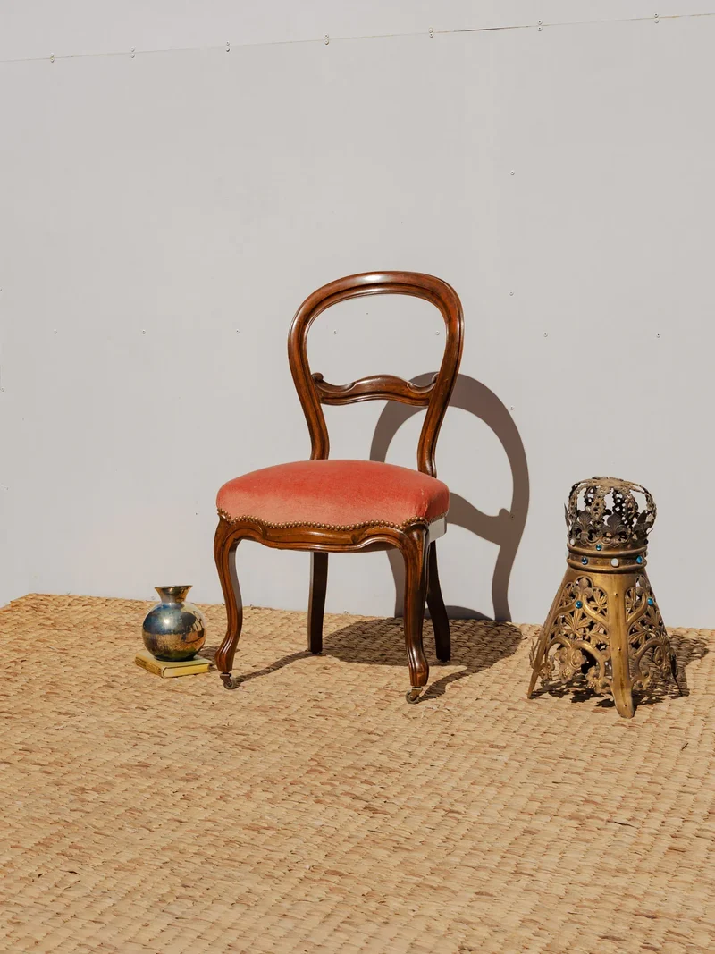 Claude, la chaise Louis-Philippe en bois N°1140