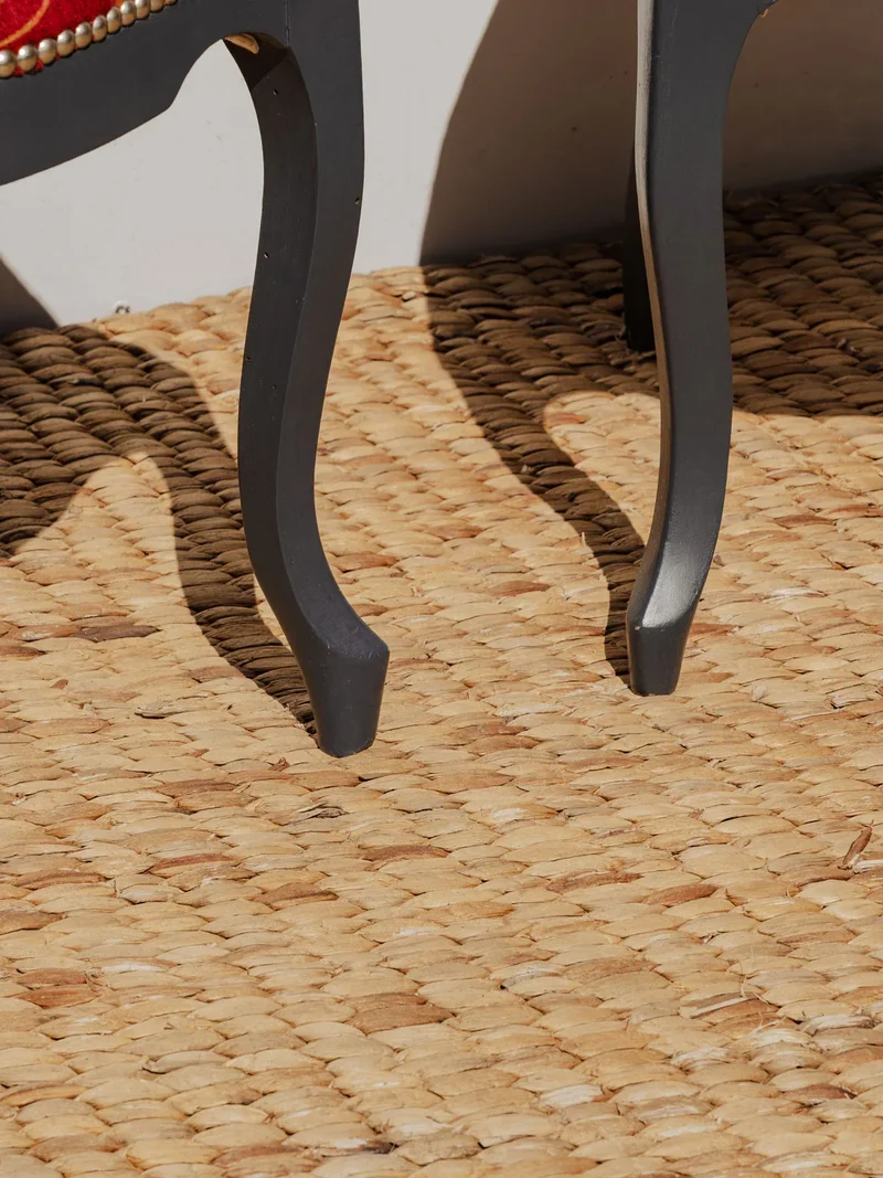 Claude, la paire de chaises en bois et motifs colorés N°1142