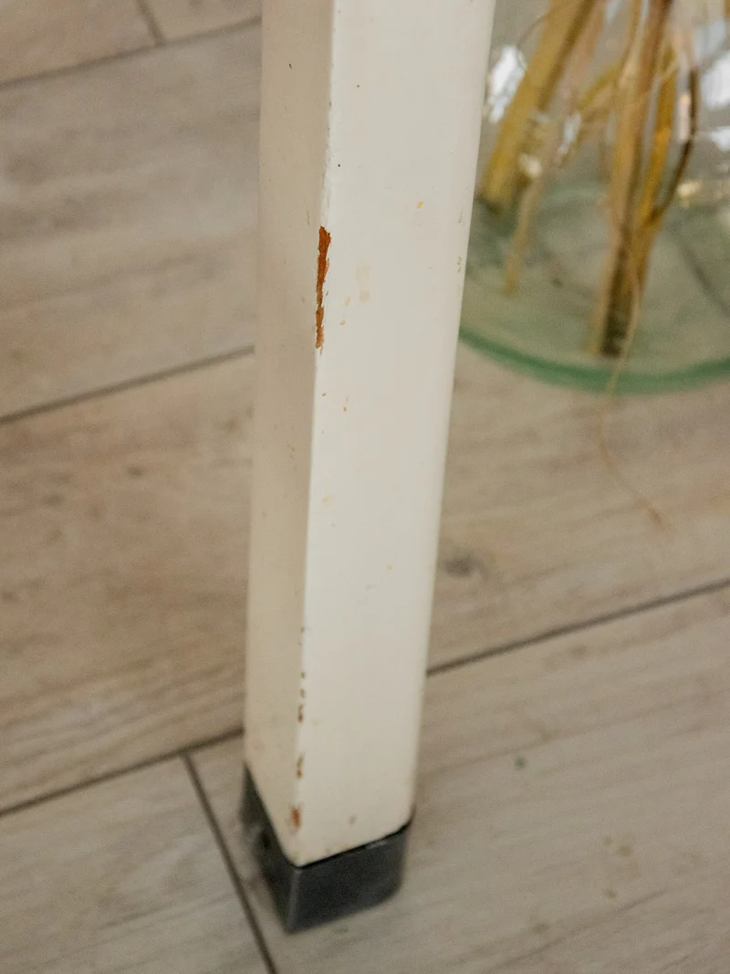 Romy, la table à manger vintage en bois N°571