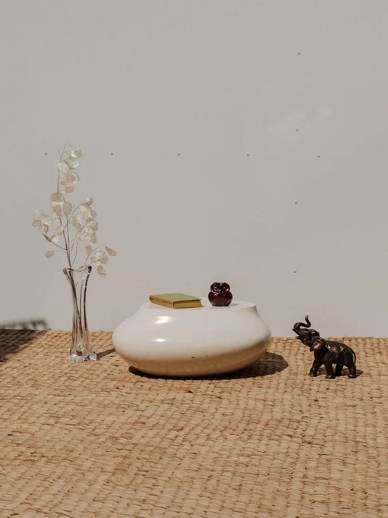 Donna, la table basse ronde blanche N°916
