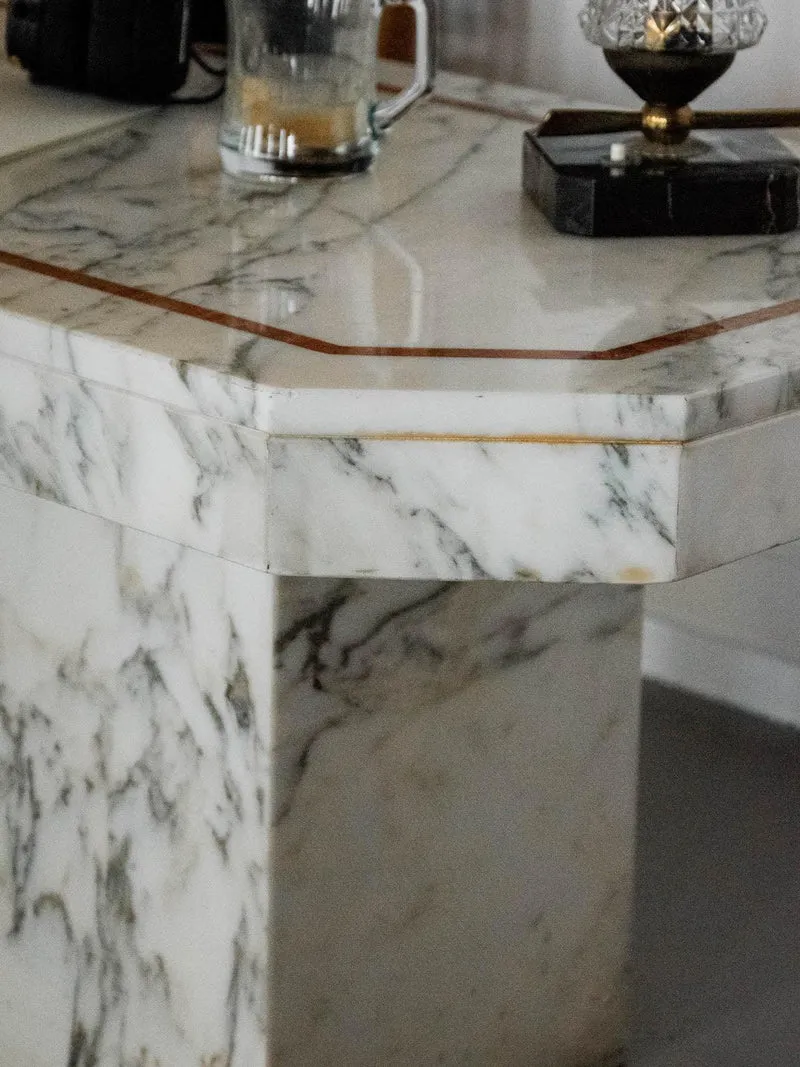 Marie-Pierre, la table basse en marbre N°80