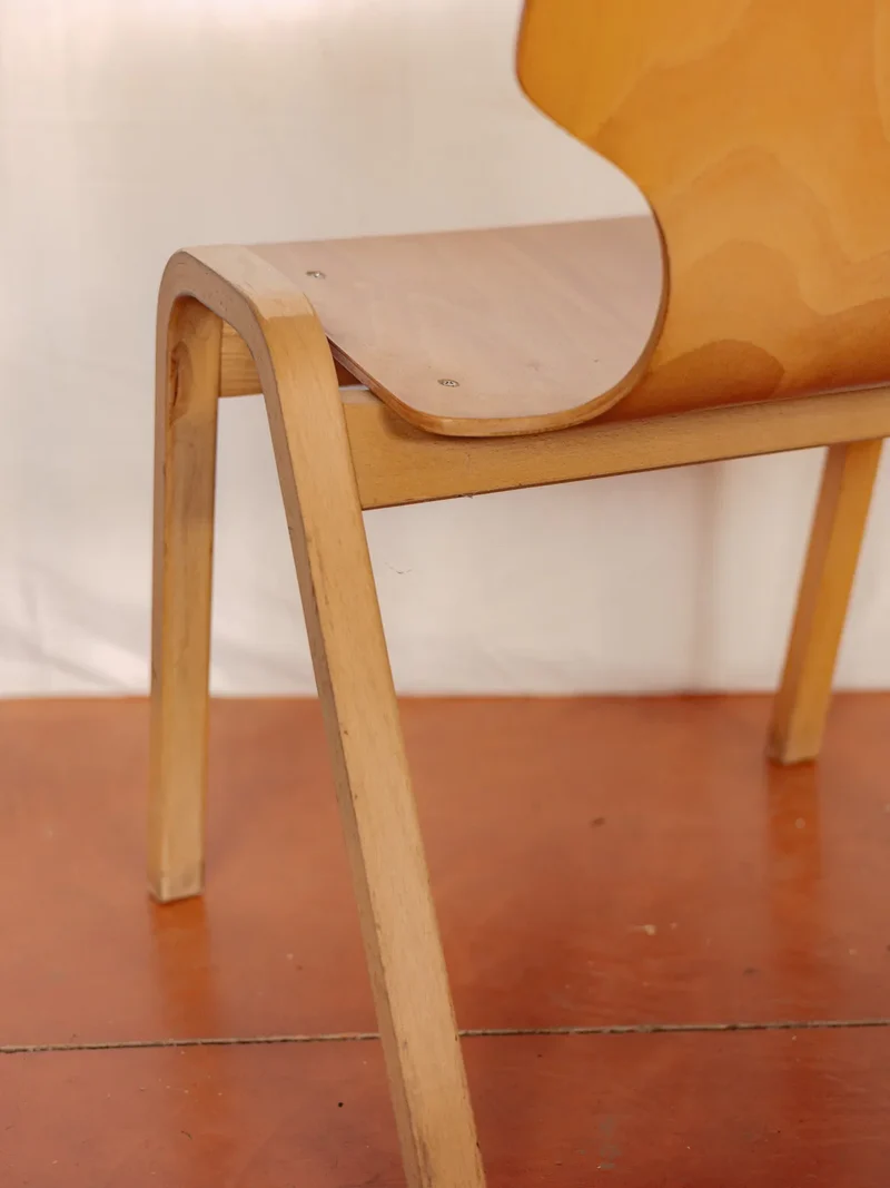 Alma, la chaise en bois clair scandinave N°1436