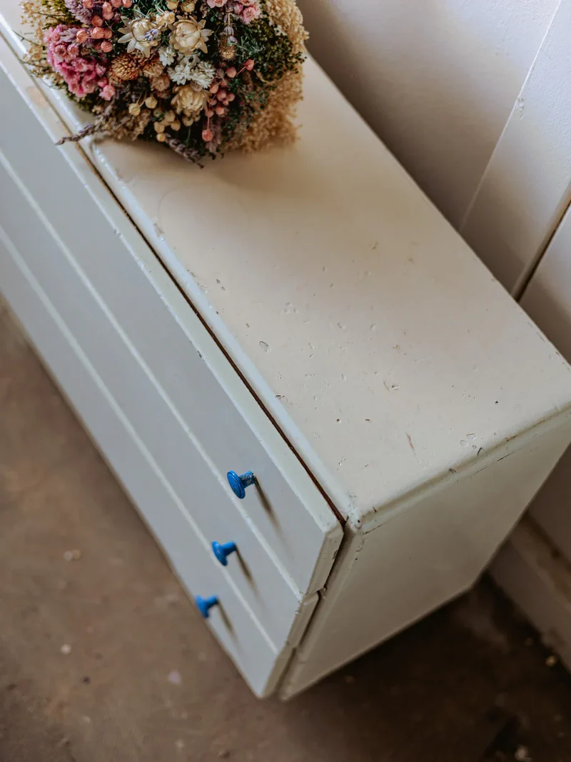 Garance, la mini commode bleu clair N°571