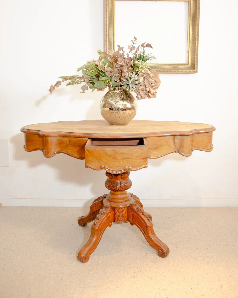 Francine, la table en bois N°887