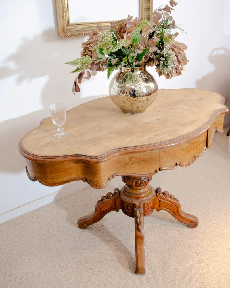 Francine, la table en bois N°887