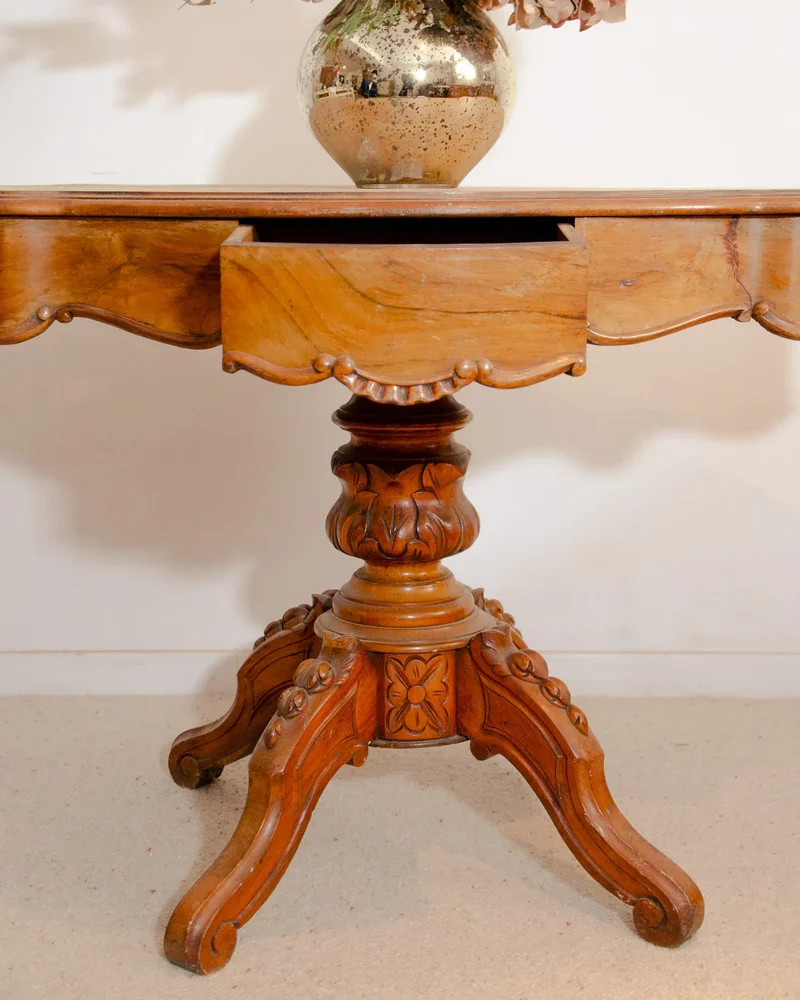 Francine, la table en bois N°887