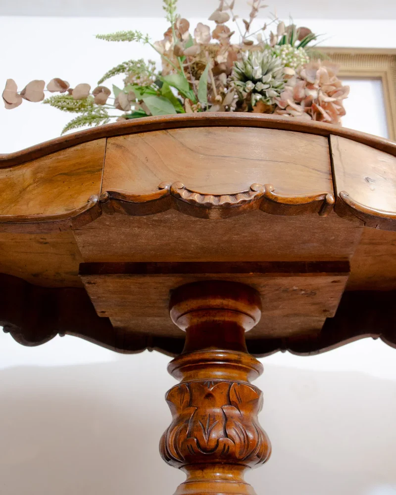 Francine, la table en bois N°887