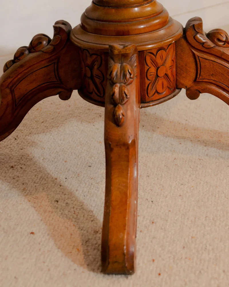 Francine, la table en bois N°887