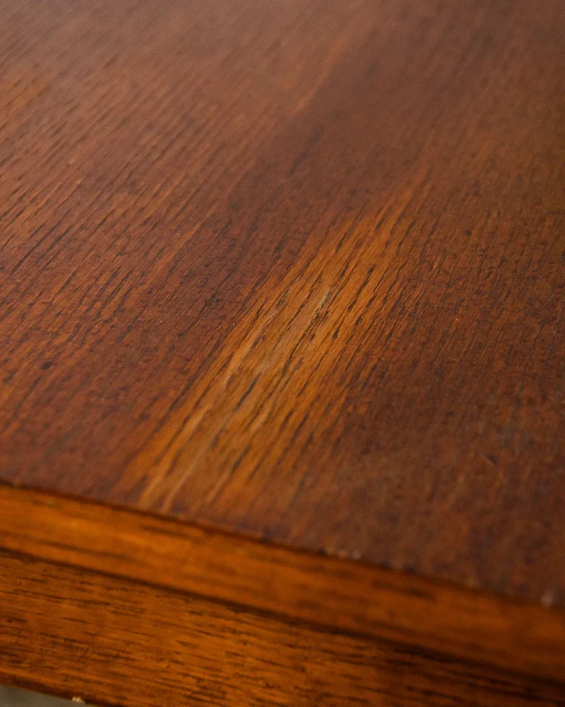 Francine, la table d'appoint en teck N°889