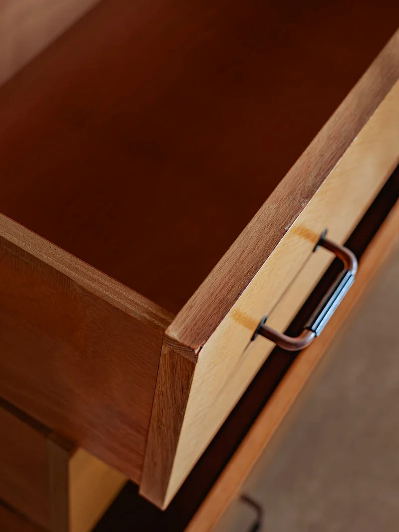 Olga, la commode scandinave en bois N°433