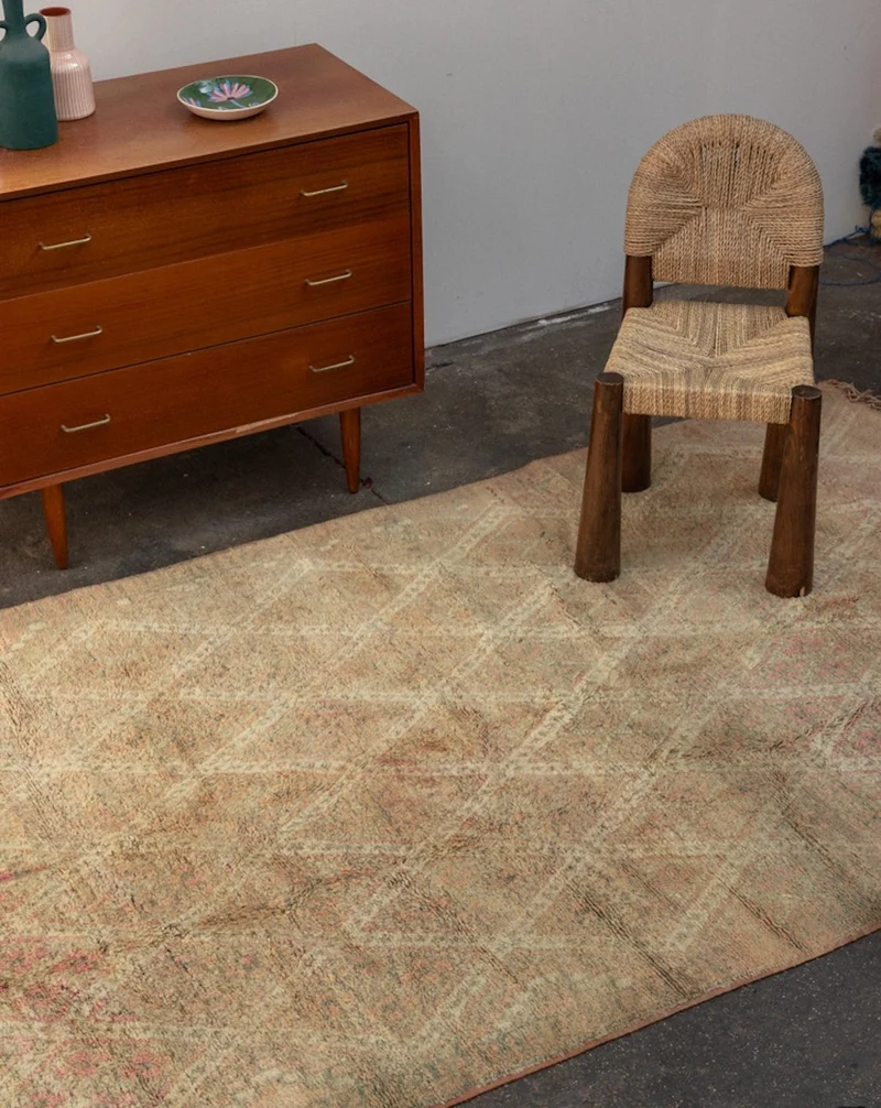 Olivier, le grand tapis de l'Atlas vert et rose en laine N°38