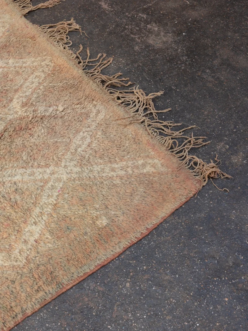 Olivier, le grand tapis de l'Atlas vert et rose en laine N°38