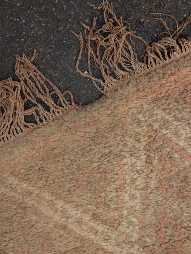Olivier, le grand tapis de l'Atlas vert et rose en laine N°38