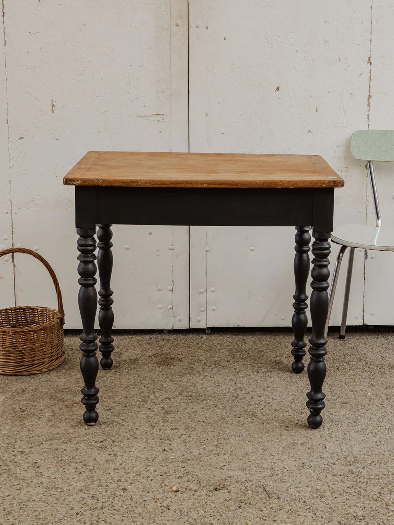 Edouard, le bureau en bois noir N°651