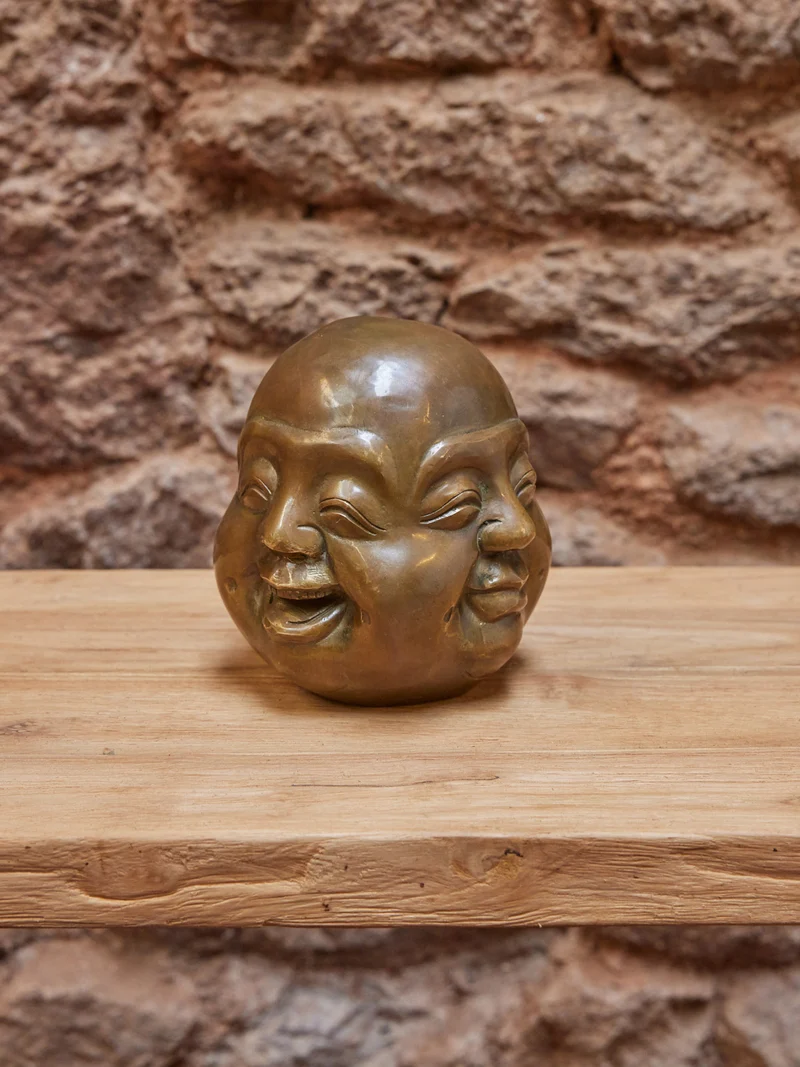 Alix, le bronze expressif de bouddha N°632