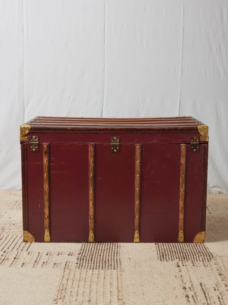 Lucienne, la grande malle bordeaux en cuir N°247