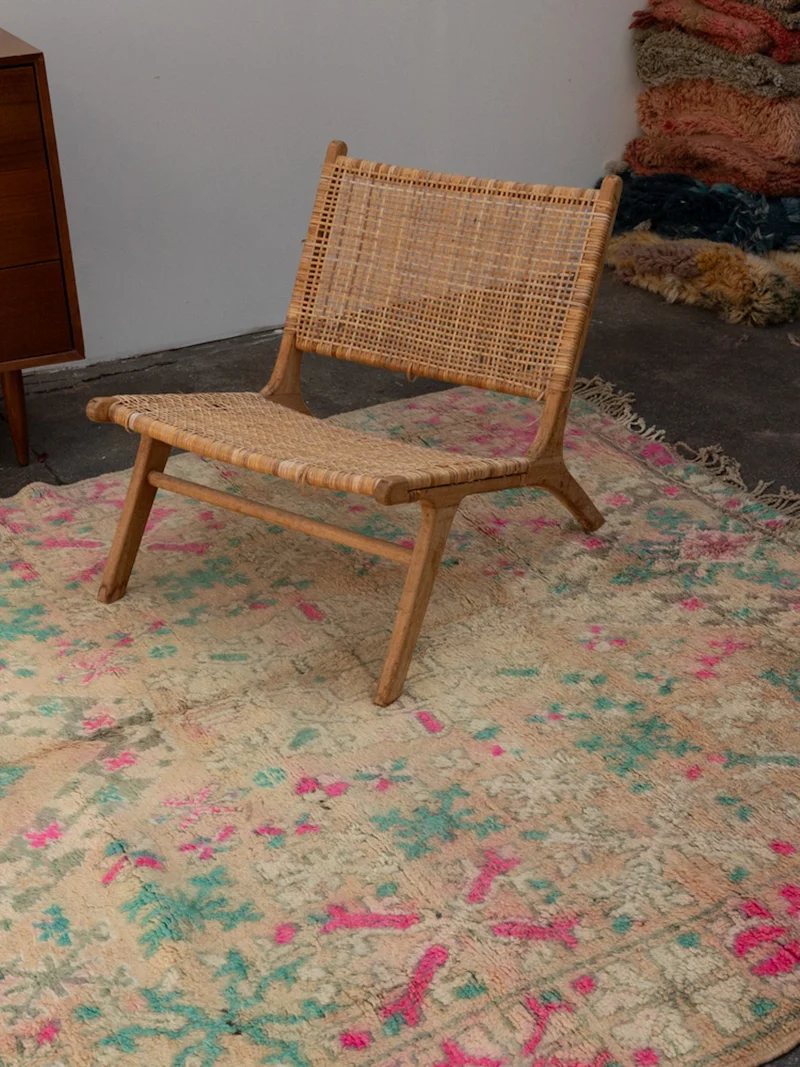 Olivier, le grand tapis de l'Atlas en laine rose et bleu N°35