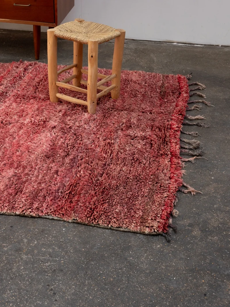 Olivier, le tapis en laine de l'Atlas aux nuances grenade N°33