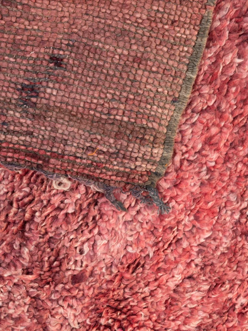 Olivier, le tapis en laine de l'Atlas aux nuances grenade N°33