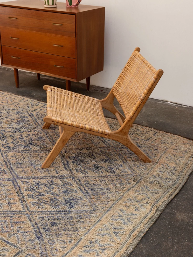 Olivier, le grand tapis de l'Atlas bleu en laine naturelle N°30