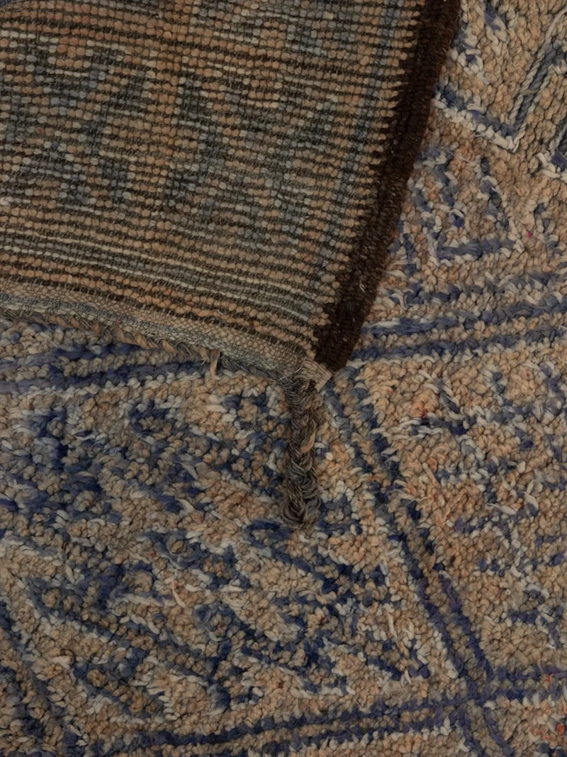 Olivier, le grand tapis de l'Atlas bleu en laine naturelle N°30